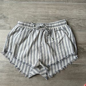 sady & lu linen shorts